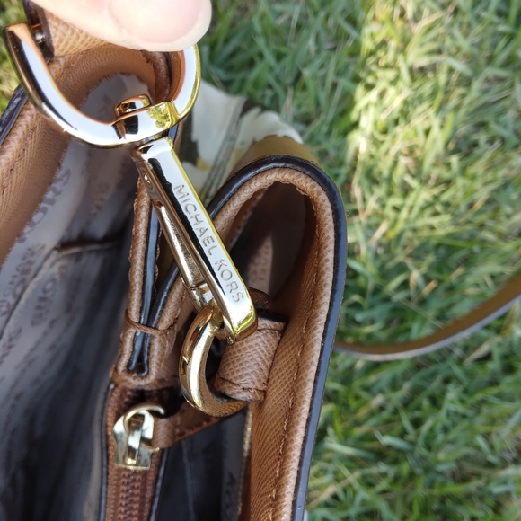 Michael Kors Floral Print Canvas & Leather Tote Satchel w/Brown MK Pattern Haile - Picture 11 of 12